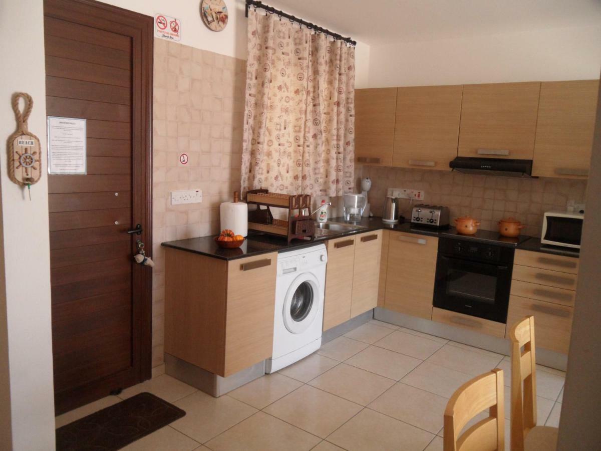 Nissi Beach,Ground Floor Flat アヤナパ エクステリア 写真