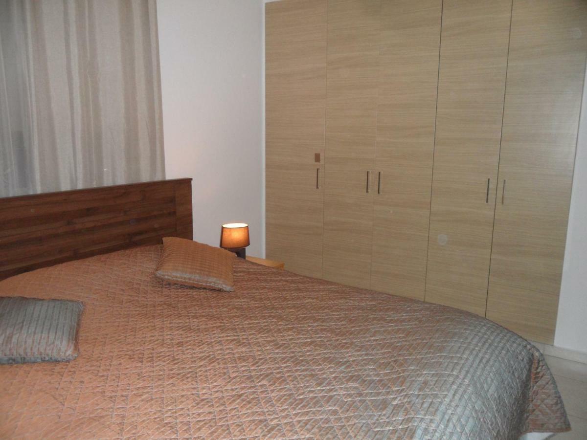 Nissi Beach,Ground Floor Flat アヤナパ エクステリア 写真