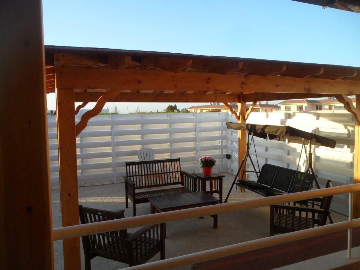 Nissi Beach,Ground Floor Flat アヤナパ エクステリア 写真