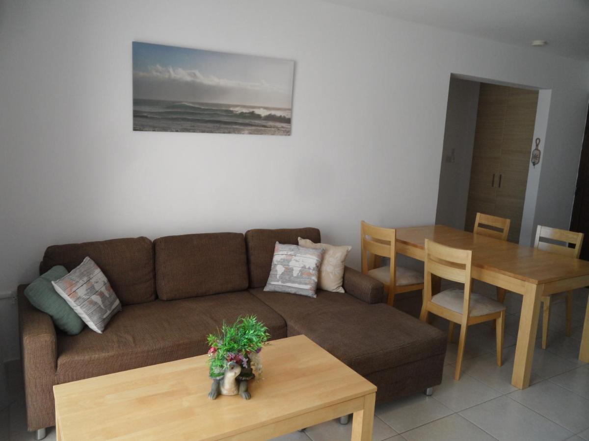 Nissi Beach,Ground Floor Flat アヤナパ エクステリア 写真