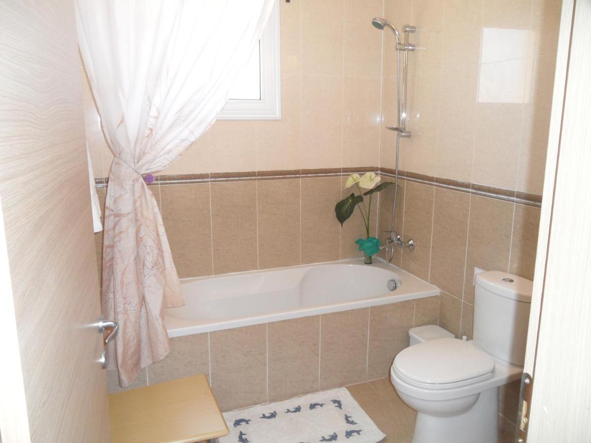 Nissi Beach,Ground Floor Flat アヤナパ エクステリア 写真